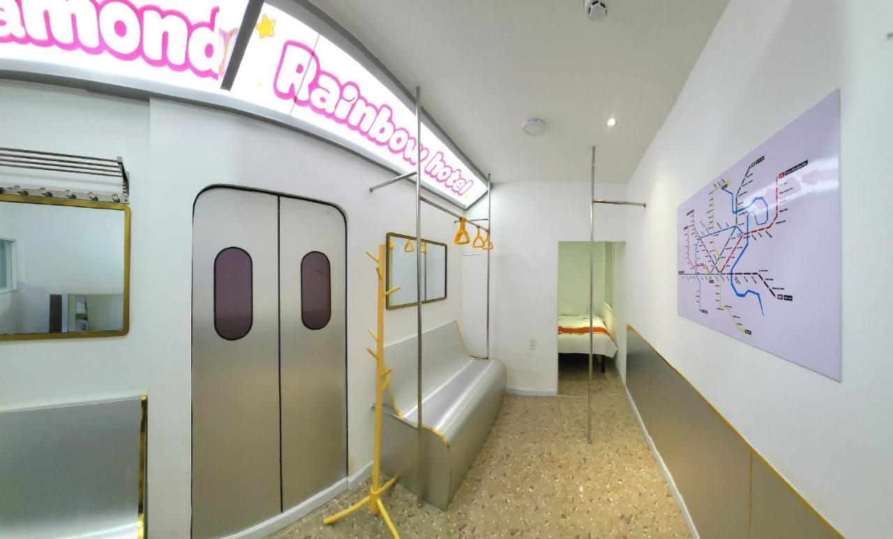 הו צ'י מין סיטי Language Exchange Hotel 3 מראה חיצוני תמונה